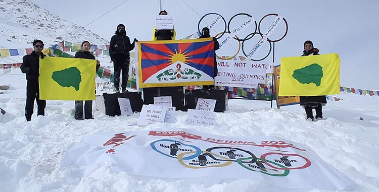 2022年1月23日，来自印度拉達克列城的地區西藏青年會和西地區西藏婦女協會的活動人士抗議北京2022年冬奧。網路照片